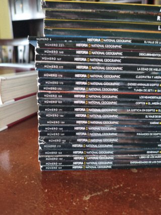 Revistas Historia de National Geographic.