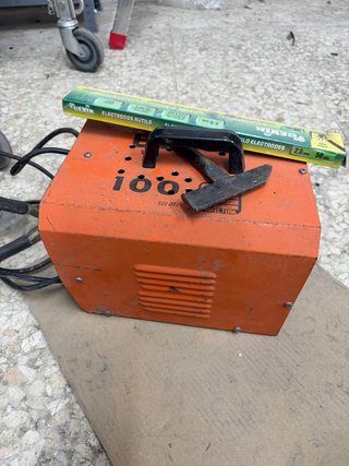 Soldadora Bosch 100