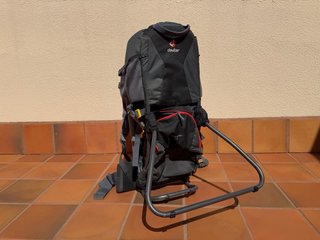 Mochila Portabebés Deuter para Trekking