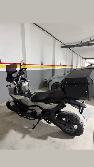 Honda X-ADV 750