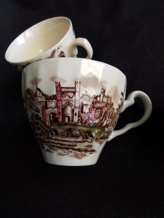3 Tazas de Té Johnson Brothers