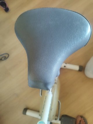Bicicleta Estática Compacta