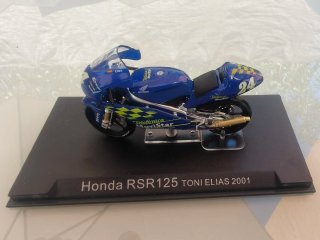 Moto GP Honda RC211V Valentino Rossi 2002