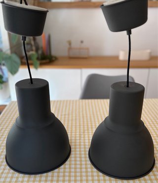 Lámpara de techo metálica. IKEA. gris oscuro 22 cm
