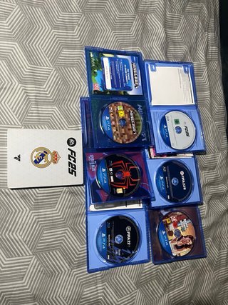 PS4 Slim 1TB con 6 Juegos