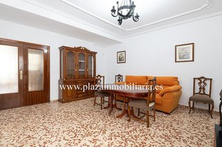 Chalet en venta en San Francisco en Lucena