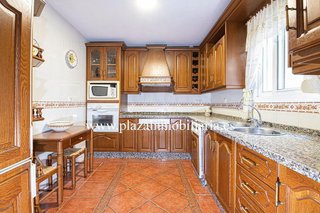 Chalet en venta en San Francisco en Lucena