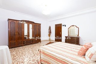 Chalet en venta en San Francisco en Lucena