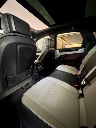 Porsche Cayenne 2024