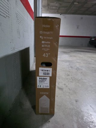 Haier QLED 43 Google TV