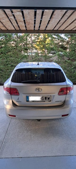 Toyota Avensis 2010