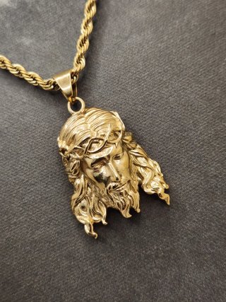 Colgante Cristo Acero Quirúrgico Chapado Oro