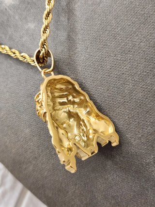 Colgante Cristo Acero Quirúrgico Chapado Oro