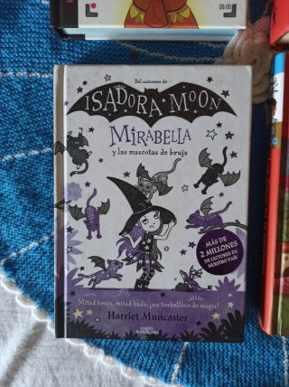 Libro de aventuras 4 unidades