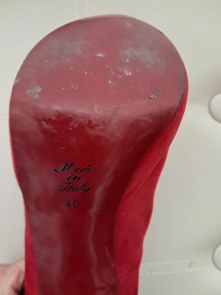 Décolleté rosse