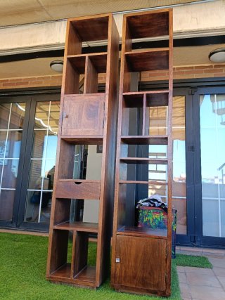 2 Librerías coloniales de madera natural