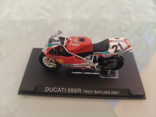 Moto GP Suzuki GSV-R Sete Gibernau 2002 Altaya