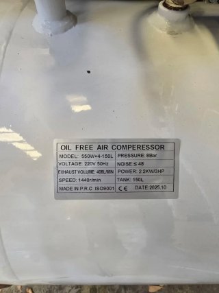 Compresor de aire comprimido SILENCIOSO sin ACEITE