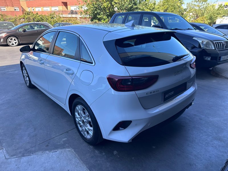 Kia cee'd 2022, foto 6