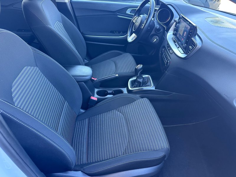 Kia cee'd 2022, foto 10