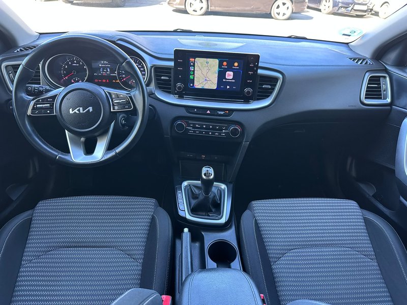 Kia cee'd 2022, foto 11