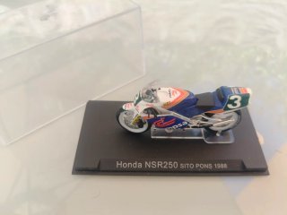 Moto KTM LC8 Fabrizio Meoni 2002 Altaya