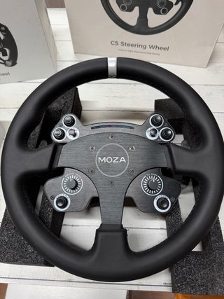2 Volanti Moza Racing CS e GS