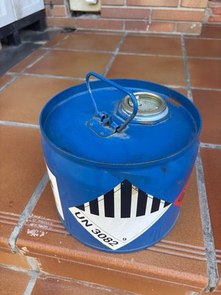 Bidón Metálico Azul Decorativo