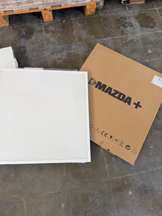 Panel LED MAZDA+