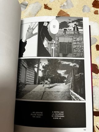 Manga Nijigahara holograph