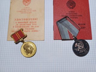 2 Medallas Civiles URSS con Documentación