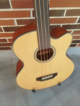 Bajo Acústico Gear4music