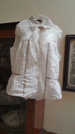 Camicetta bianca in cotone