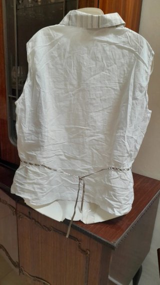 Camicetta bianca in cotone