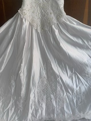 Vestido de Novia Raso Encaje Perlas