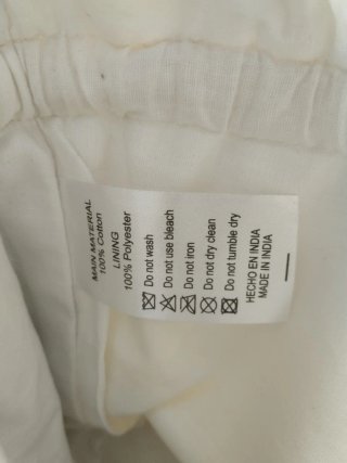 Bolso de fiesta con abalorios y lentejuelas.