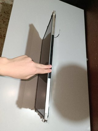 Pantalla LG 21.5 pulgadas LM215W