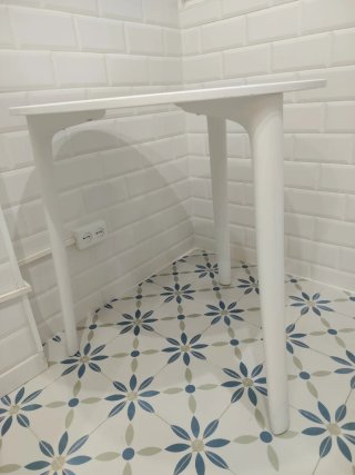 Mesa de cocina 70cm + 2 taburetes de Ikea Kyrre