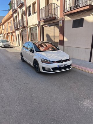 Volkswagen Golf 2014