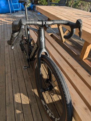 Mondraker Arid Carbon RR 2026