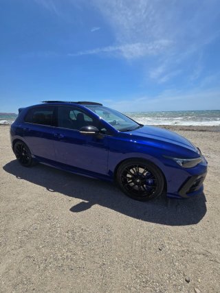 Volkswagen Golf 2025