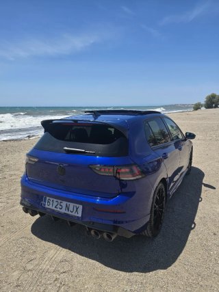 Volkswagen Golf 2025
