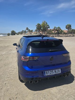 Volkswagen Golf 2025