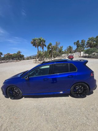 Volkswagen Golf 2025