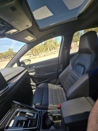 Volkswagen Golf 2025