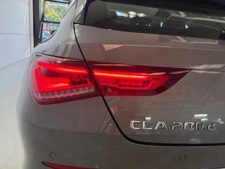 Mercedes-Benz CLA CLA 200 D DCT Shooting Brake
