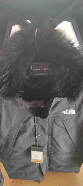 Parka The North Face McMurdo Negra