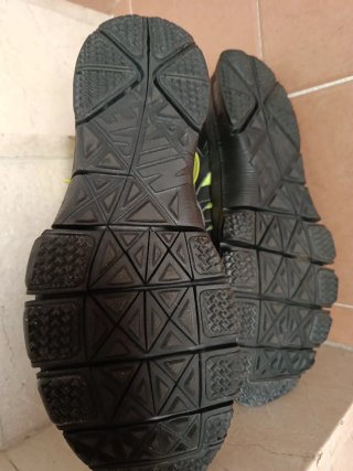 Zapatillas Nike Free Trainer 5.0 Negro/Amarillo