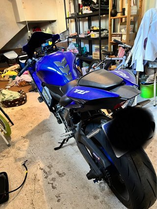 Yamaha R7 2023