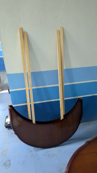 Mesa de comedor grande estilo vintage